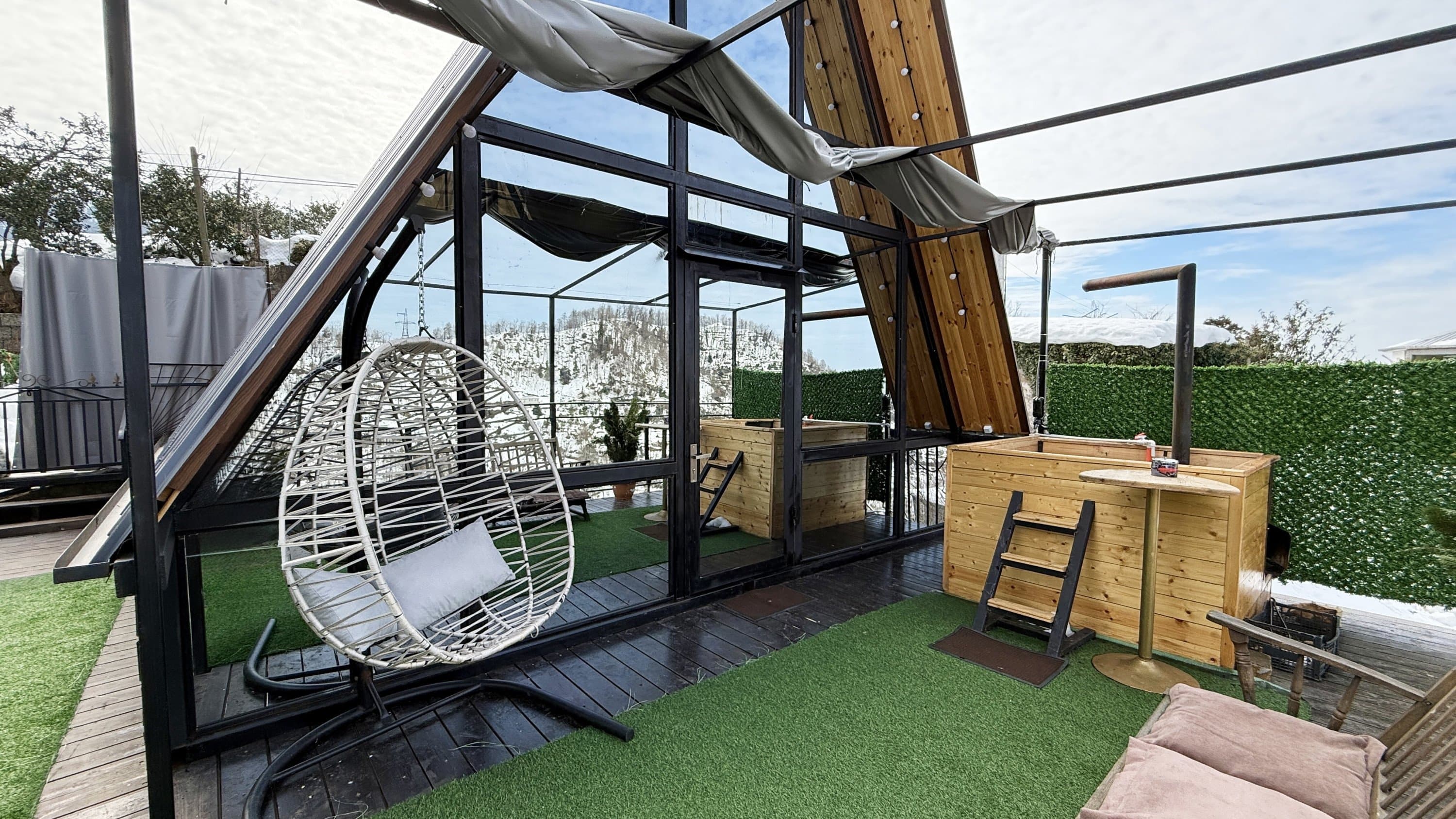 Triangular house near Batumi GE012A